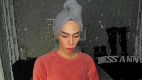 Snapshot of anitacruisze chatting on January 20, 6:32 pm Miss Ann online show from January 20, 6:32 pm