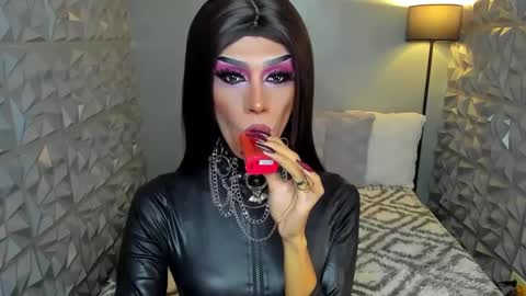 Snapshot of anitacruisze chatting on March 4, 8:46 am Miss Ann online show from March 4, 8:46 am