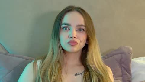 AnitaVenture online show from April 10, 5:45 am