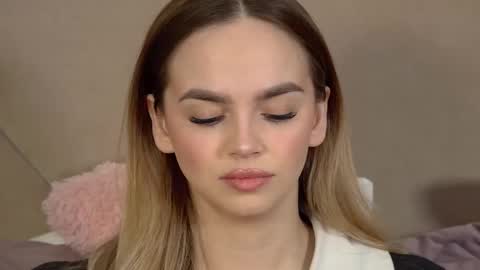 AnitaVenture online show from April 22, 4:37 am