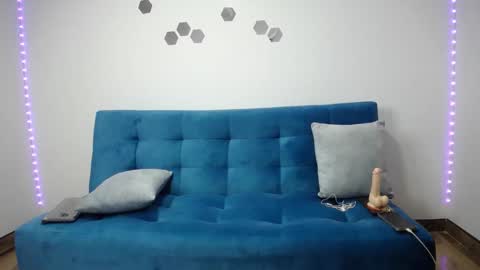 Snapshot of anitta_x chatting on February 6, 5:14 am anitta_x online show from February 6, 5:14 am