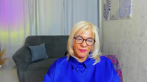 Snapshot of anittaharris chatting on October 12, 1:26 am anittaharris online show from October 12, 1:26 am
