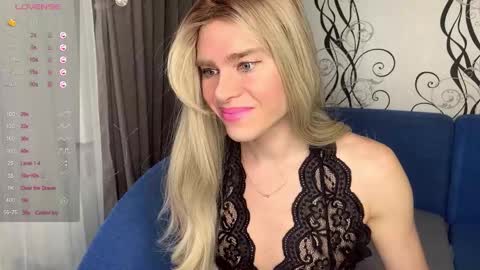 anjalin_sososok online show from March 7, 5:04 am