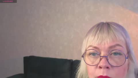 ann_annise online show from March 1, 6:48 am