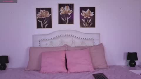 Snapshot of ann_gagner chatting on October 21, 11:00 am Ana online show from October 21, 11:00 am