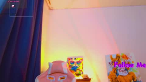 Snapshot of ann_mikele chatting on April 26, 11:13 pm Ann online show from April 26, 11:13 pm