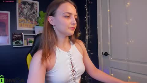 Snapshot of ann_perry chatting on October 12, 2:10 am Ann online show from October 12, 2:10 am