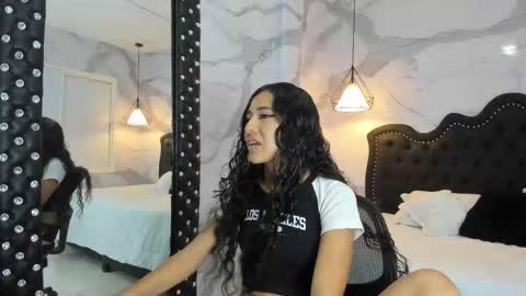 Ana  online show from November 19, 11:43 am