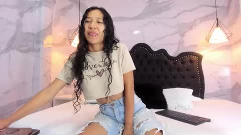 Ana  online show from November 30, 11:47 am