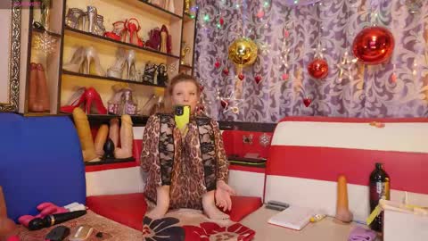 Anna online show from March 2, 7:54 pm