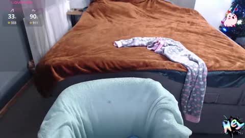 Anadirectgirl online show from December 16, 10:29 am