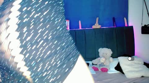 Snapshot of anna_dollss_ chatting on November 25, 5:18 am Anailyn figueroa online show from November 25, 5:18 am