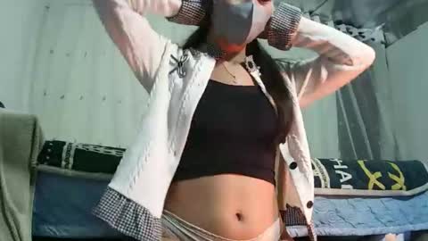 Snapshot of anna_ellen22 chatting on November 29, 10:46 pm anna_ellen22 online show from November 29, 10:46 pm