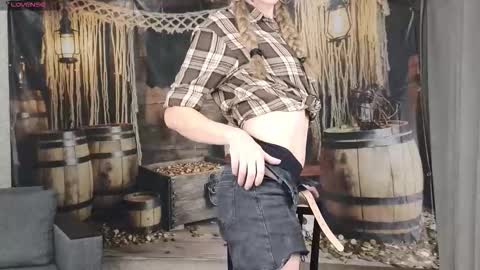 Anna online show from March 3, 11:27 am