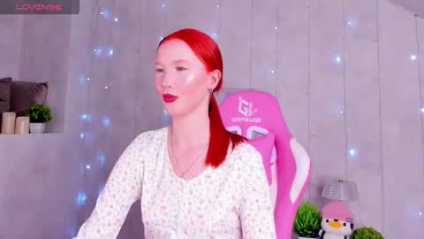 Snapshot of anna_patterson chatting on September 23, 8:39 am Anna online show from September 23, 8:39 am