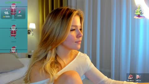 Snapshot of anna_robinson chatting on December 31, 4:06 am Anna online show from December 31, 4:06 am