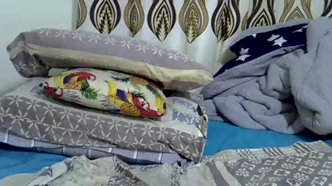anna online show from July 23, 6:17 pm