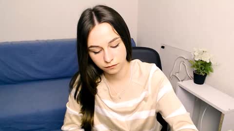 Snapshot of anna_sia_ chatting on March 27, 6:19 am anna_sia_ online show from March 27, 6:19 am