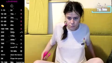 Anna online show from December 18, 10:05 pm