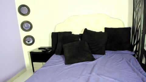 Anna online show from February 7, 2:40 am