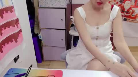 anna_xyz online show from December 15, 2:05 am