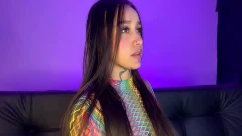 annaa__ online show from December 3, 2:14 am