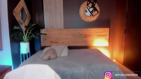 Anna online show from March 8, 3:54 am