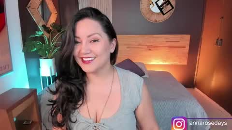 Anna online show from April 22, 3:31 am