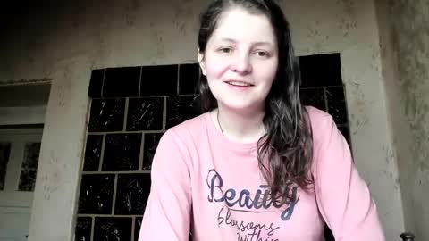 Snapshot of annaahcharm chatting on December 25, 3:17 pm annaahcharm online show from December 25, 3:17 pm