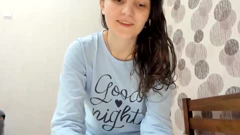 Snapshot of annaahcharm chatting on January 6, 1:20 am annaahcharm online show from January 6, 1:20 am