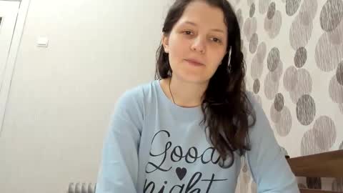 Snapshot of annaahcharm chatting on January 14, 9:24 am annaahcharm online show from January 14, 9:24 am