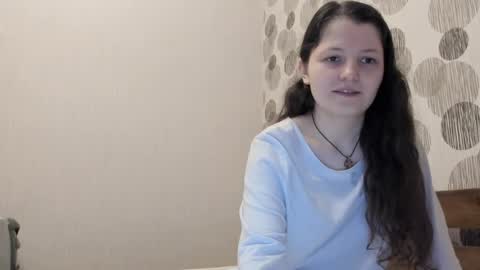 annaahcharm online show from June 14, 10:45 pm