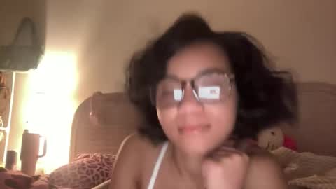 Snapshot of annabananaxoxoxo chatting on May 29, 5:16 am anna banana online show from May 29, 5:16 am