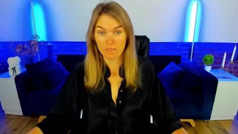 Annabel online show from September 14, 5:17 am