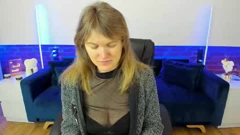 Annabel online show from February 8, 6:17 am