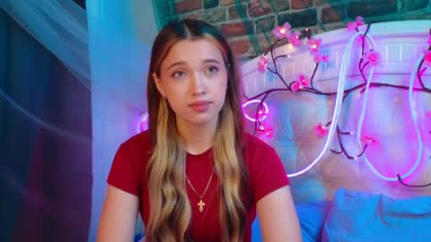 Snapshot of annaberrys chatting on April 5, 7:49 am Anna online show from April 5, 7:49 am