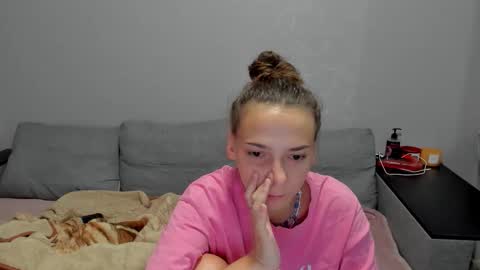 Snapshot of annabishop chatting on December 2, 12:27 am annabishop online show from December 2, 12:27 am