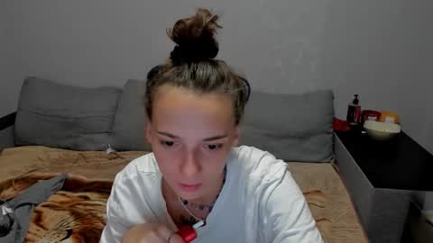 Snapshot of annabishop chatting on December 4, 1:59 am annabishop online show from December 4, 1:59 am