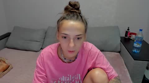 Snapshot of annabishop chatting on December 5, 1:25 am annabishop online show from December 5, 1:25 am