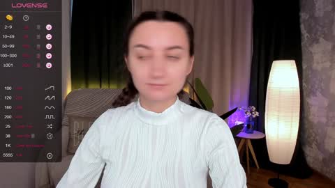 Anna online show from February 5, 7:07 am