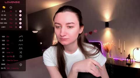 Anna online show from April 22, 2:14 am