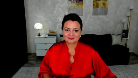 annacorlane online show from June 7, 10:30 am
