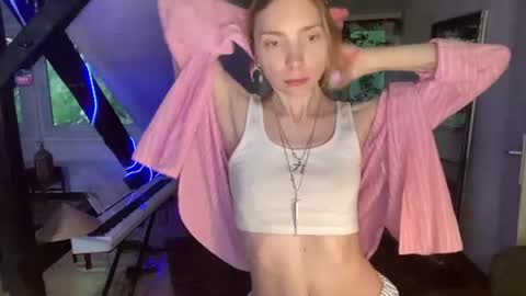 Snapshot of annadarko chatting on July 12, 7:32 am Anna Darko online show from July 12, 7:32 am