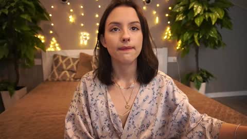 Snapshot of annaelys chatting on January 7, 9:25 pm Anna online show from January 7, 9:25 pm