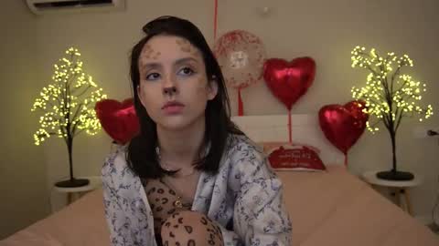 Snapshot of annaelys chatting on February 19, 12:46 am Anna online show from February 19, 12:46 am