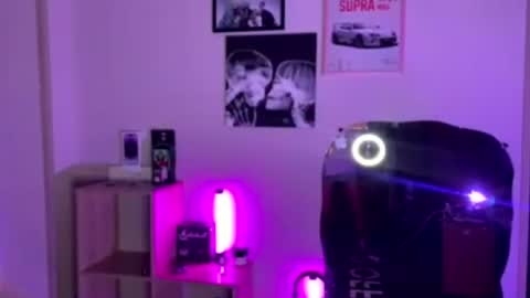 Anna and Lucas online show from July 15, 7:30 pm
