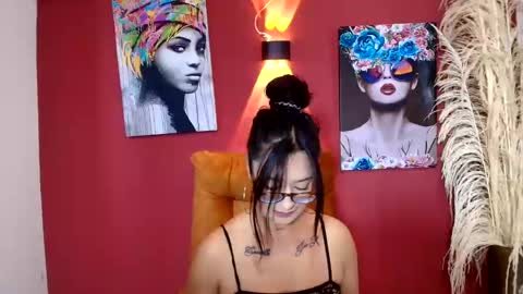 Snapshot of annaperez_ chatting on March 8, 12:20 pm   Anna  online show from March 8, 12:20 pm