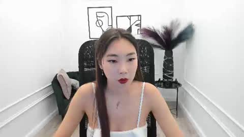 Anna online show from September 10, 11:10 am