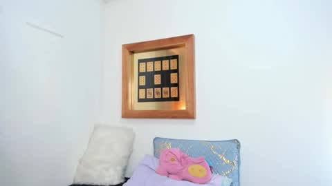 anna online show from January 24, 5:32 pm