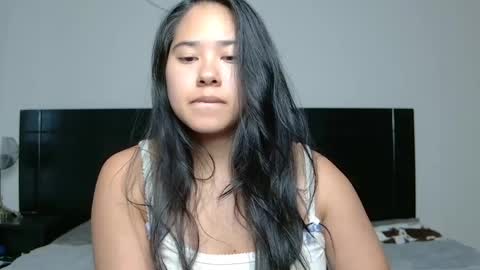 Anna online show from March 24, 9:42 pm